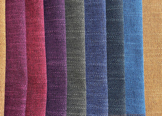 ブラシをかけられたリネン ソファーの生地ののどの粗紡糸の効果の家の織物